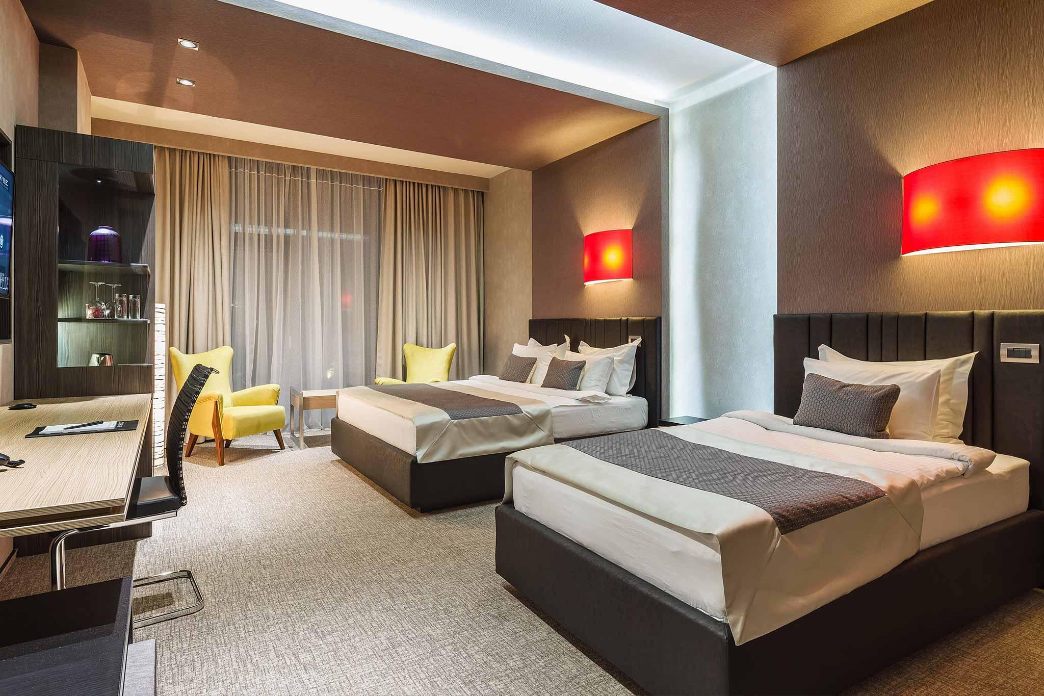 Sky Blue Hotel & Spa Paulesti  المظهر الخارجي الصورة